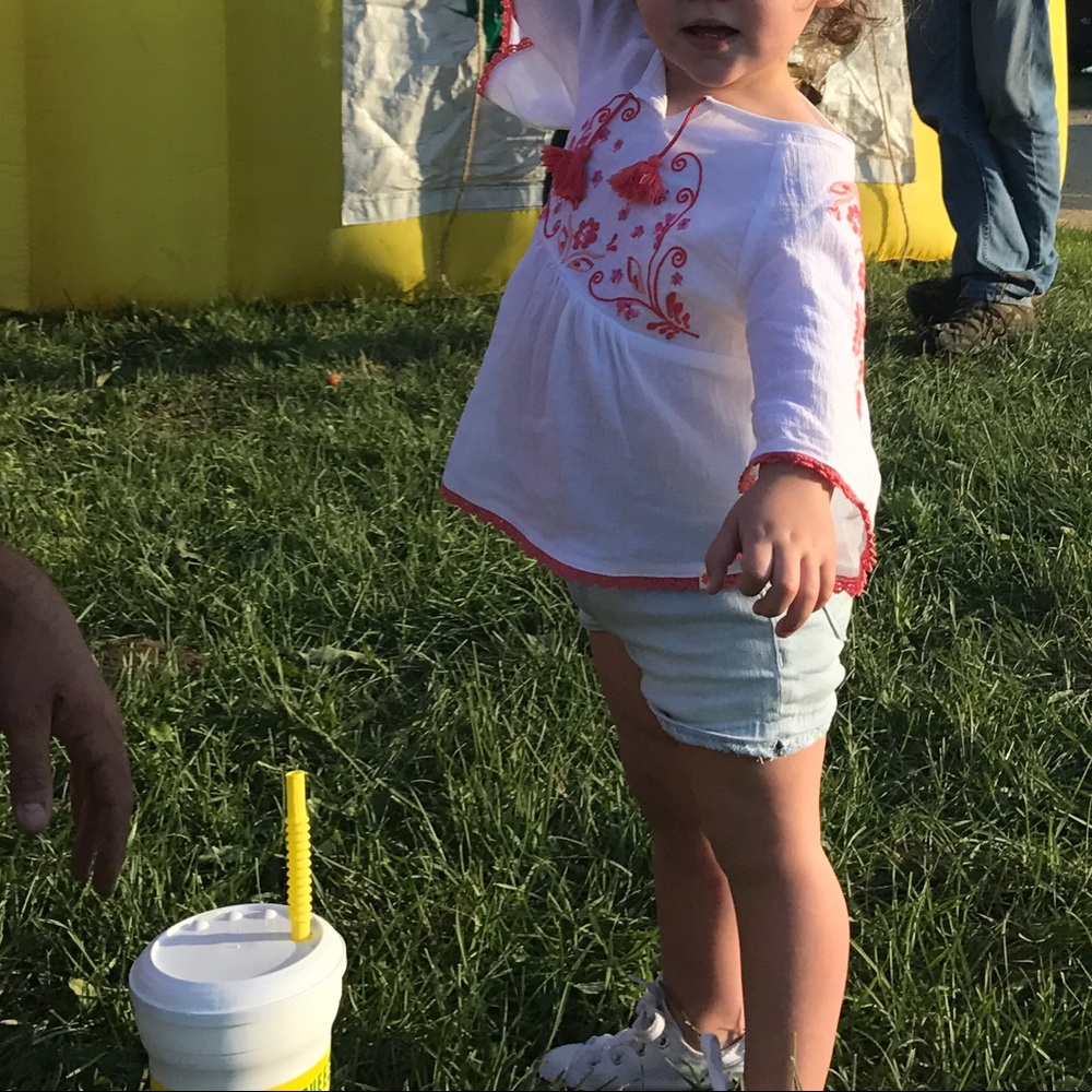 Lucky brand boho 2T bell sleeve top